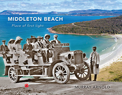Middleton Beach
 by Murray Arnold